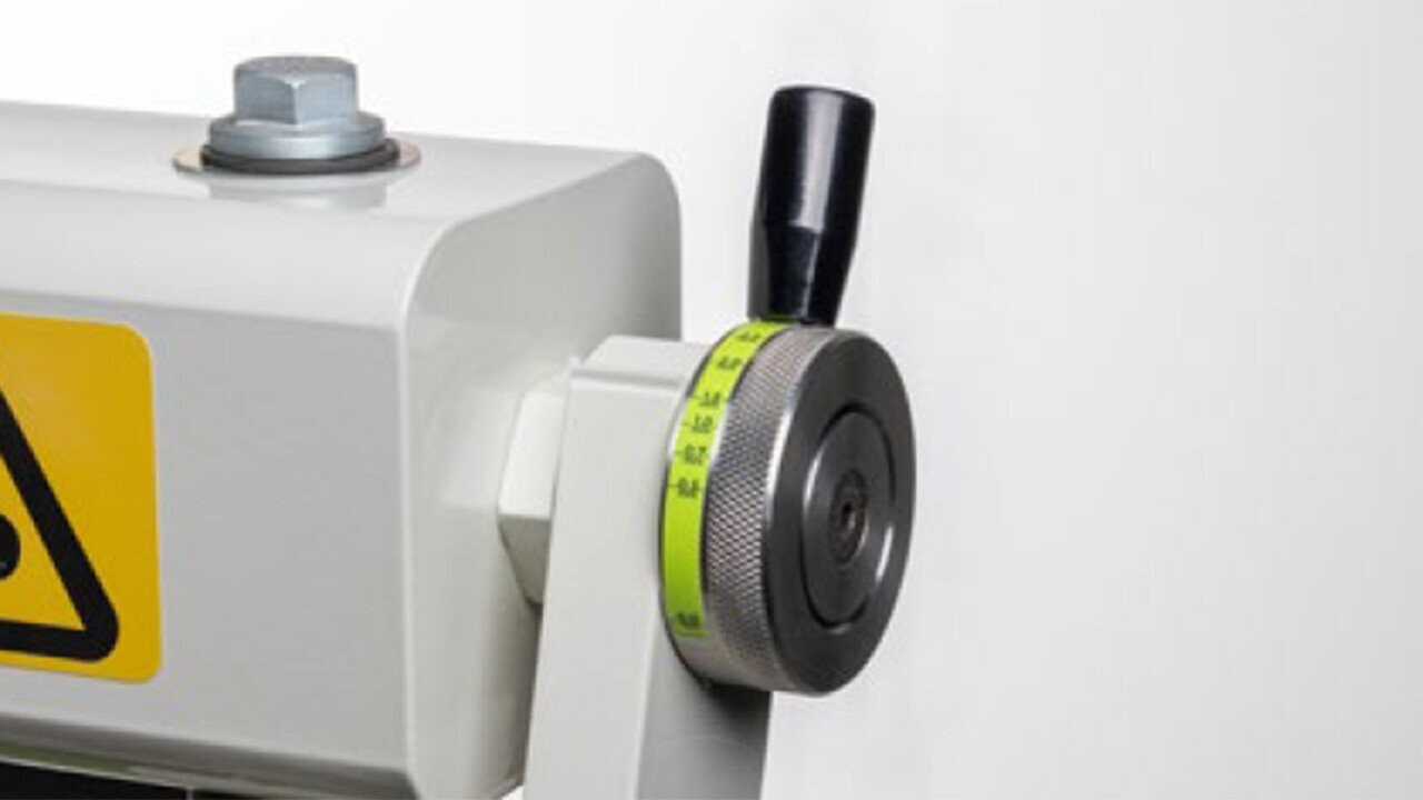 Simple clamping pressure adjustment for best results and easy handling.