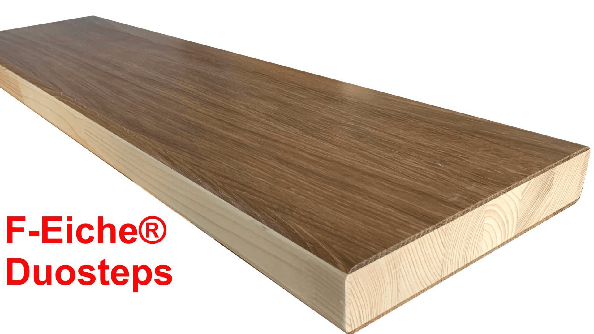 Nahaufnahme eines Holzbretts mit glatter, bearbeiteter Oberfläche und unbearbeiteten helleren Seiten. In der unteren linken Ecke steht roter Text „F-Eiche® Duosteps“.