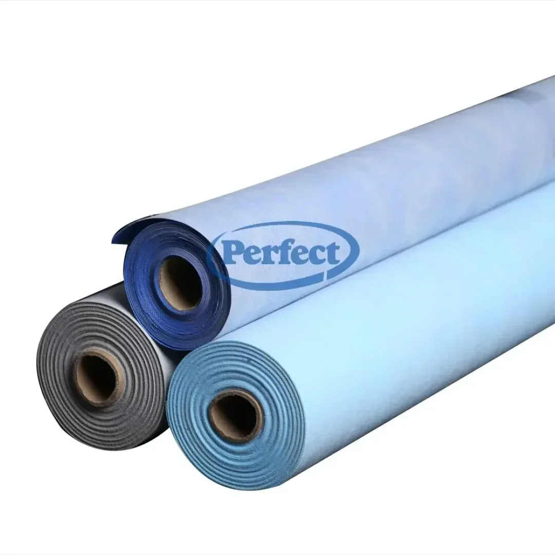 Drei Rollen Stoff oder Material in den Farben Grau, Blau und Hellblau sind nebeneinander auf einem weißen Hintergrund angeordnet. Das Wort "Perfect" mit einem ovalen Rand ist über das Bild gelegt.