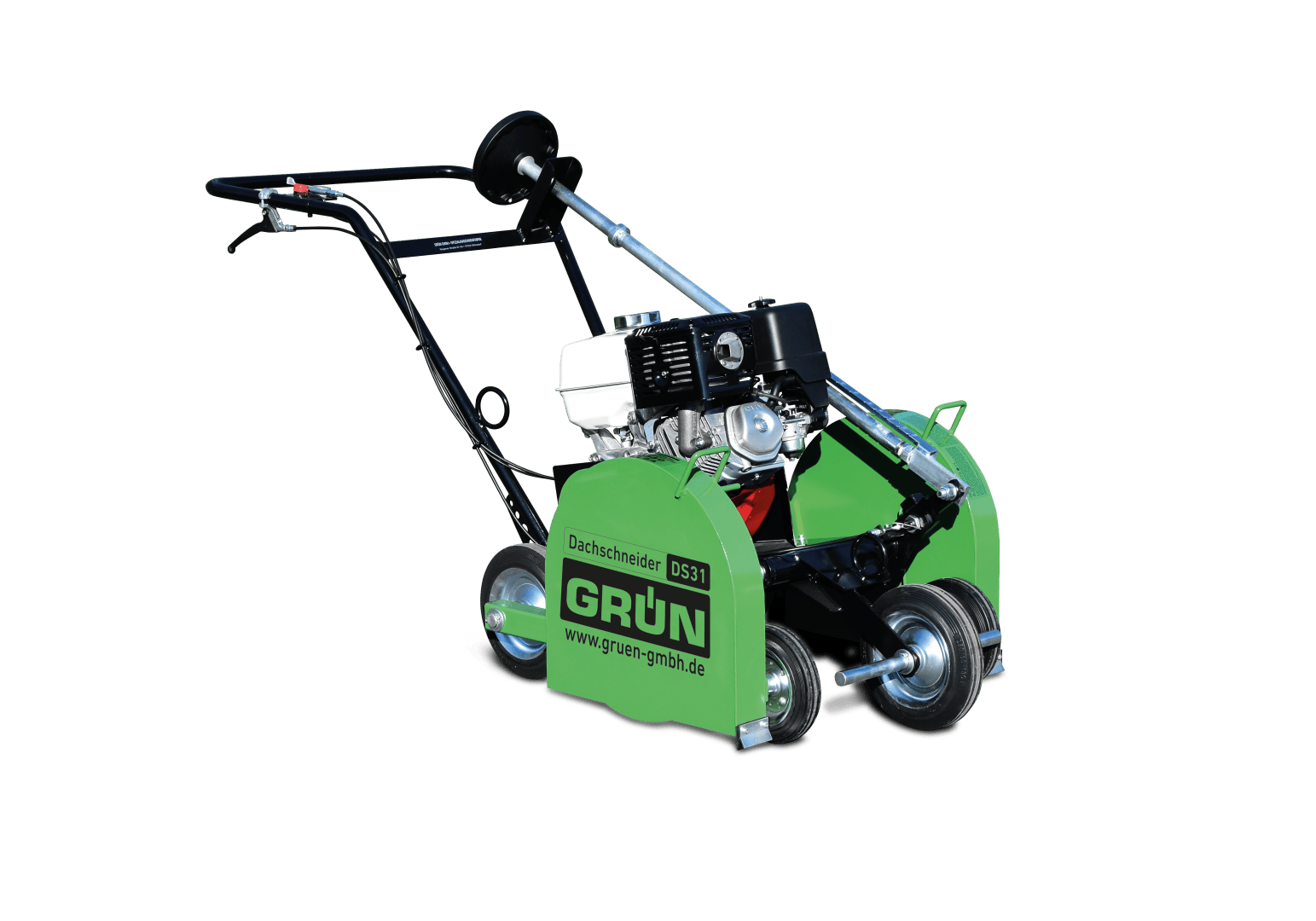 Grüner und schwarzer industrieller Dachschneider mit Rädern, Motor, Lenker und der Website www.gruen-gmbh.de auf der Seitenwand, auf einem einfachen weißen Hintergrund.